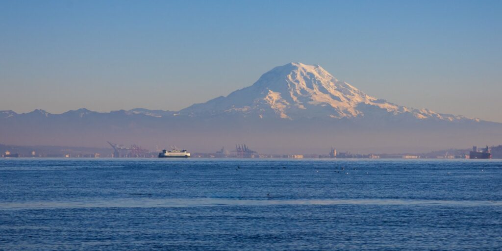 does it snow in seattle in november 1781785237268